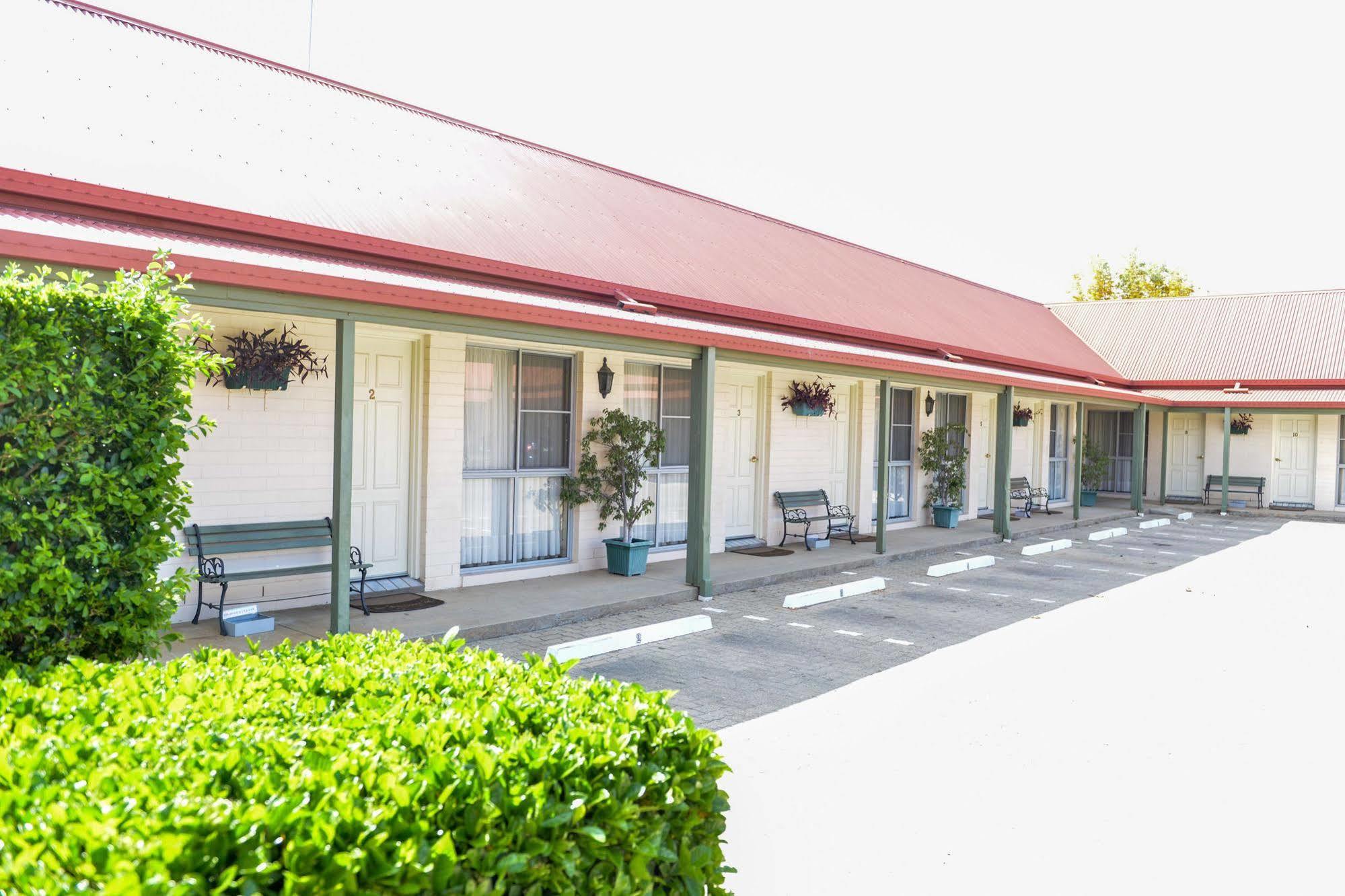 Pioneer Motel Goondiwindi Extérieur photo